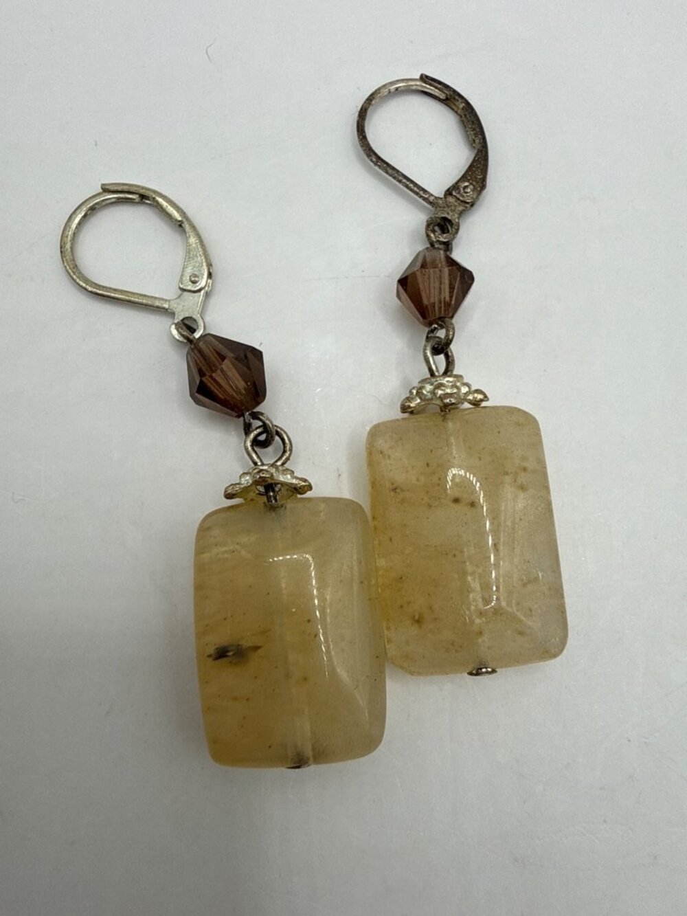 Premier Designs Sand Dune Quartz & Crystal Leverback Drop Earrings - Picture 7 of 8